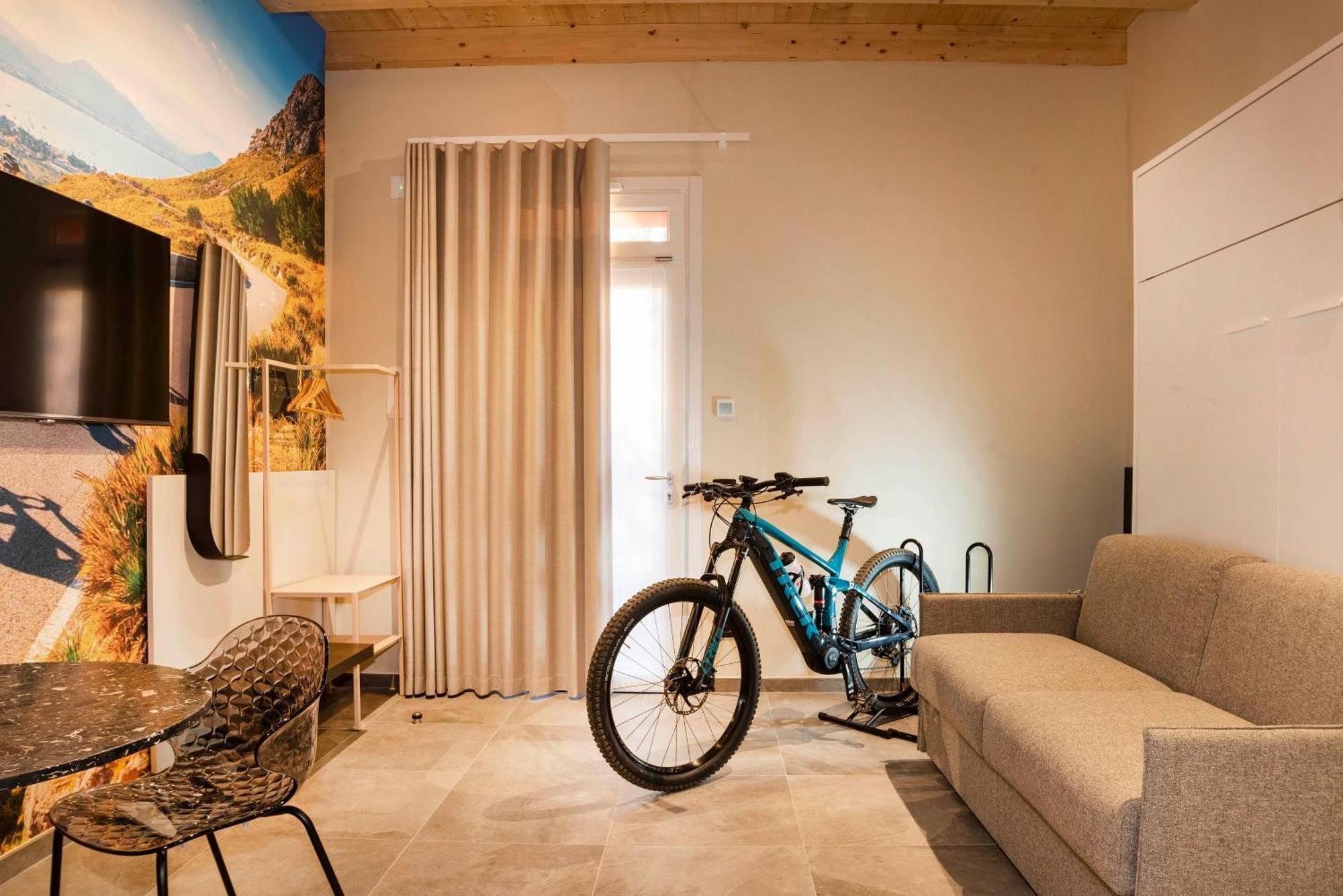 Italianflat - Verona'S River, Free Parking For Car & Bike, Nature, Relax Bagian luar foto