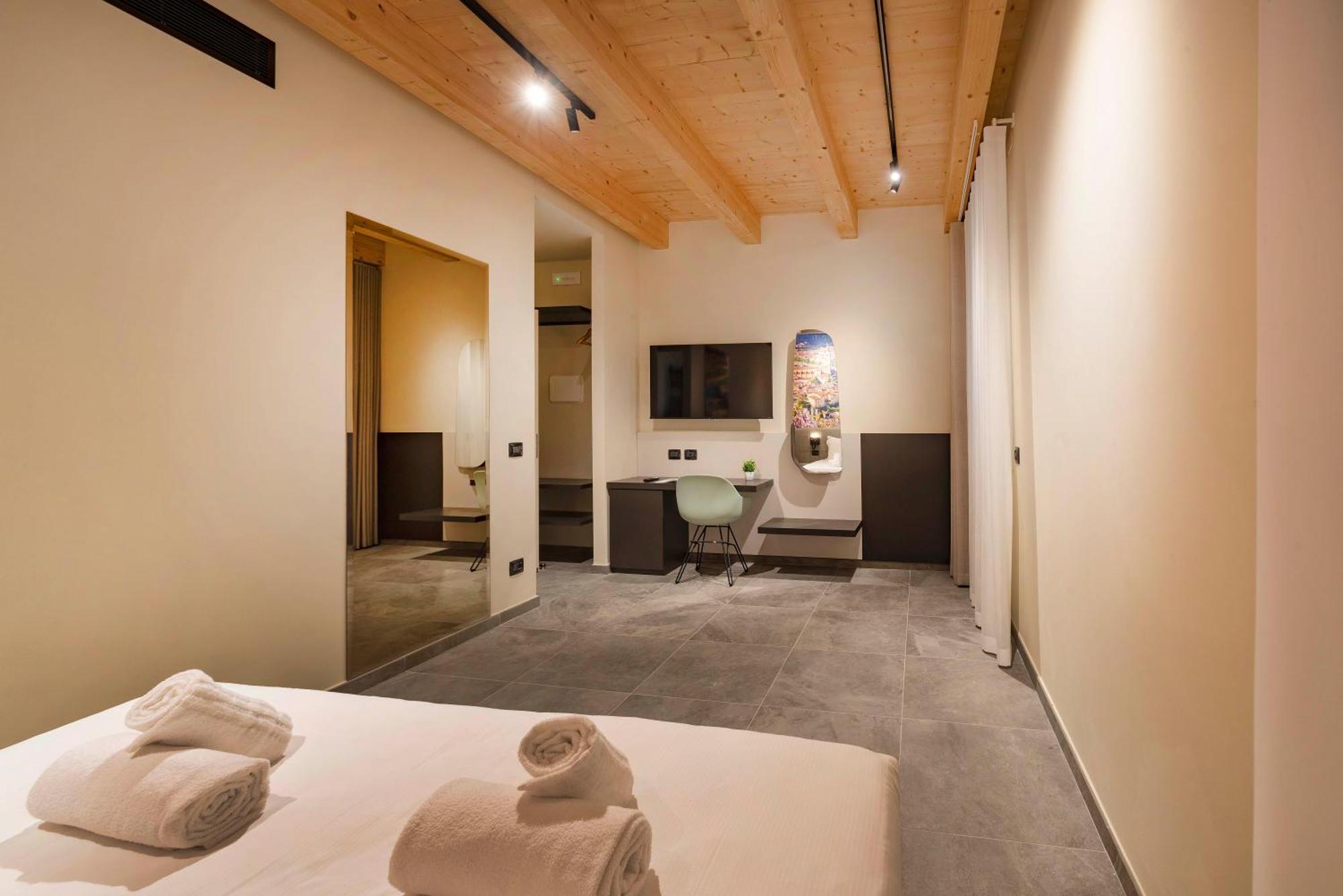 Italianflat - Verona'S River, Free Parking For Car & Bike, Nature, Relax Bagian luar foto